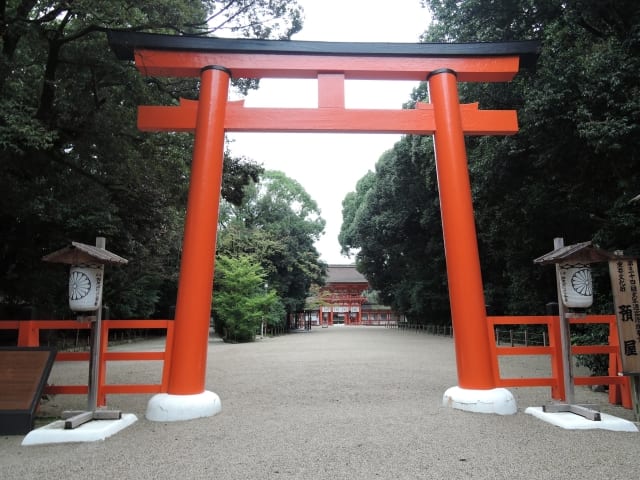 神社の鳥居の画像